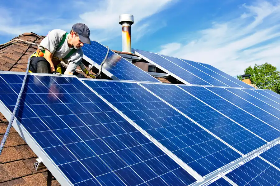 Reliable Solar Panel Maintenance in Downey, CA